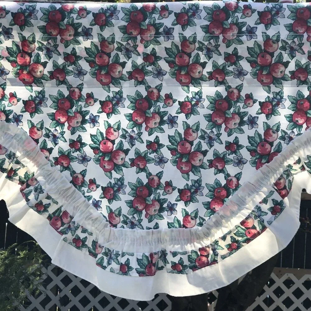 Scalloped Valance Apple Fruit Pattern Ruffle Trim 82 x 18 Country Farmhouse